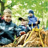 Schnuppern in der Waldspielgruppe Bregenz