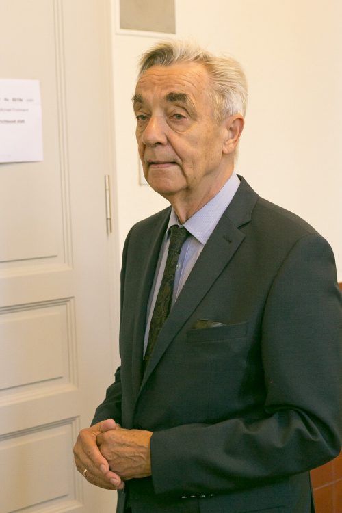 Anwalt Bertram Grass pendelt täglich zwischen Lochau und Bregenz. VN