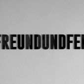 Statements und subtile Aufforderung zu Gewaltlosigkeit