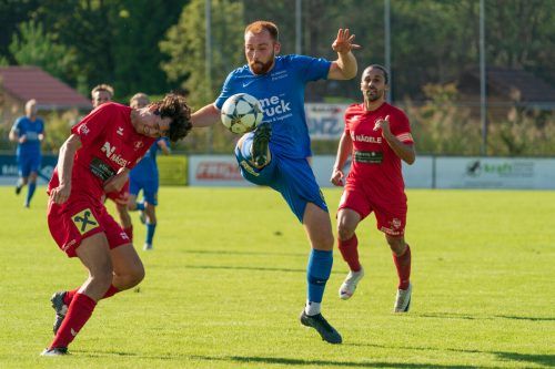 Augen zu und durch: Das Aufgabe von Rankweil ist klar, mit einem Sieg über Admira Dornbirn kann man die Eliteliga nochmal spannend machen. stiplovsek