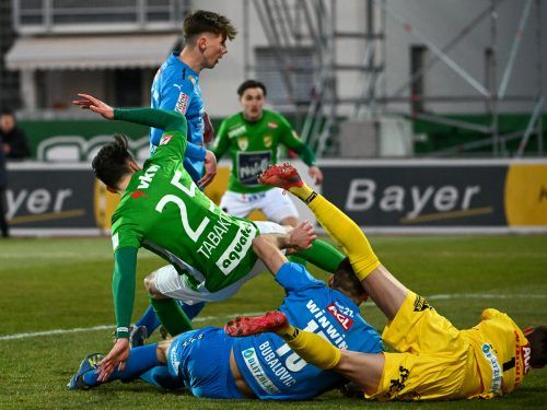 Austria Lustenaus Mittelfeldmotor Brandon Baiye lieferte ein starkes Spiel, doch am Ende reichte es nicht zu einem Punktegewinn im Ligaschlager gegen den FAC. gepa
