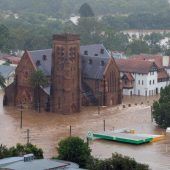 Flucht vor Wassermassen