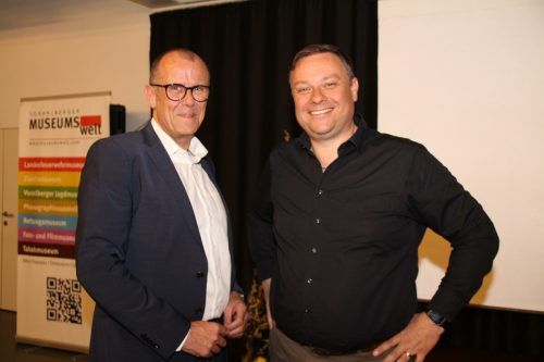 Bgm. Walter Gohm und Jürgen Blacha, Obmann Ausschuss Kultur und Sport.  
