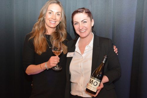 Daniela Steurer und Kerstin Lantzsch kamen gut gelaunt.