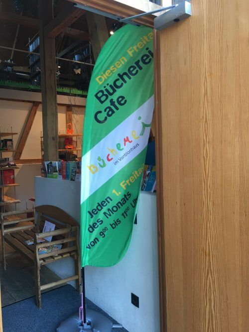 Das Bücherei-Café im Vonblonhaus in Thüringen hat wieder geöffnet. Camilla Flecker
