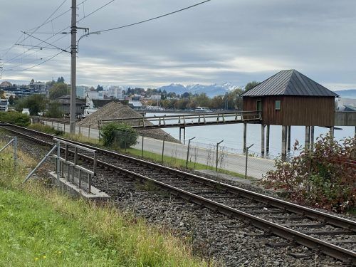 Das eingleisige Nadelöhr wäre mit der Untertunnelung Geschichte. VOL