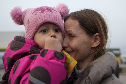 Das Land stellt sich auf verschiedene Szenarien der Fluchtbewegung ein. Gesucht werden ein größeres Aufnahmezentrum und kleinere Quartiere. AP/Schreiber