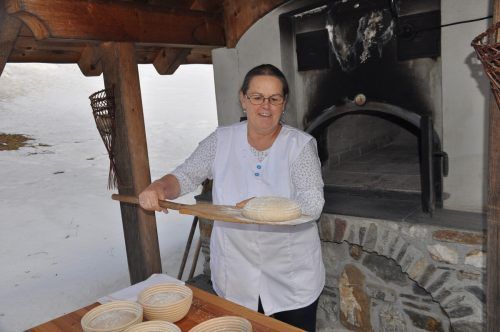 Das Märchen von Frau Holle weckte bei Pauline Burtscher die Leidenschaft fürs Brotbacken. Bernd Hofmeister