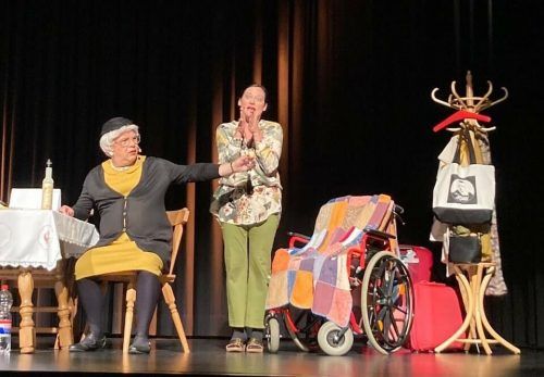 Das neue Kabarett mit „Oma Lilli“ feiert am Mittwoch, dem 30. März, in der Kulturbühne Ambach in Götzis Premiere. MEDIArt Photography