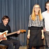 „Der Schatten über dem Dorf“ im Landestheater