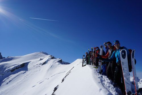 Die Skitourengruppe der Naturfreunde Nüziders. NF, Gerald Furgler