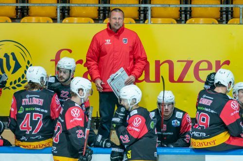Einen langen Leidensweg ging Michael Lampert mit dem VEU-Team. Erst in der zweiten Saisonhälfte standen Leistungen und Resultate im Einklang.  Stiplovsek