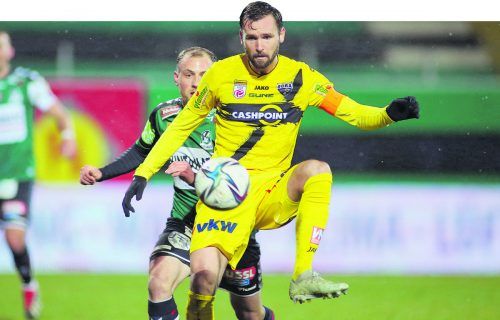 Emanuel Schreiner weiß wie es geht gegen Ried: In der Vorsaison gelangen dem SCRA-Routinier zwei Doppelpacks gegen das Team aus dem Innviertel. gepa