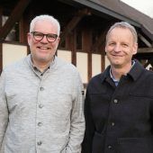 Bunte Show sorgte für vollbesetzten Hofsteigsaal