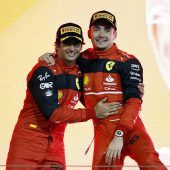 Ferrari-Triumph mit Charles Leclerc und Carlos Sainz.  »C6