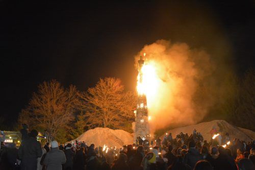 Funken und Hexe brannten am Ende lichterloh.