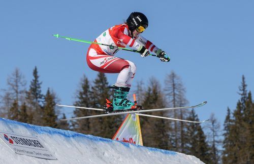 Gelungener erster Auftritt beim Skicross-Weltcupfinale: Sonja Gigler klassierte sich auf der Reiteralm hinter Kartin Ofner auf Platz sechs. gepa