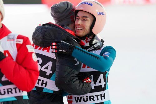 Große Freude bei Stefan Kraft nach seinem Sieg beim Springen in Lillehammer. Reuters