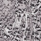 Mit der Kirche ums Dorf. Das 1950er-Jahre-Luftbild-Quiz