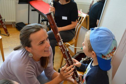 In Höchst und Lustenau können Kinder am Samstagvormittag ausprobieren, welches Musikinstrument zu ihnen passt. vv