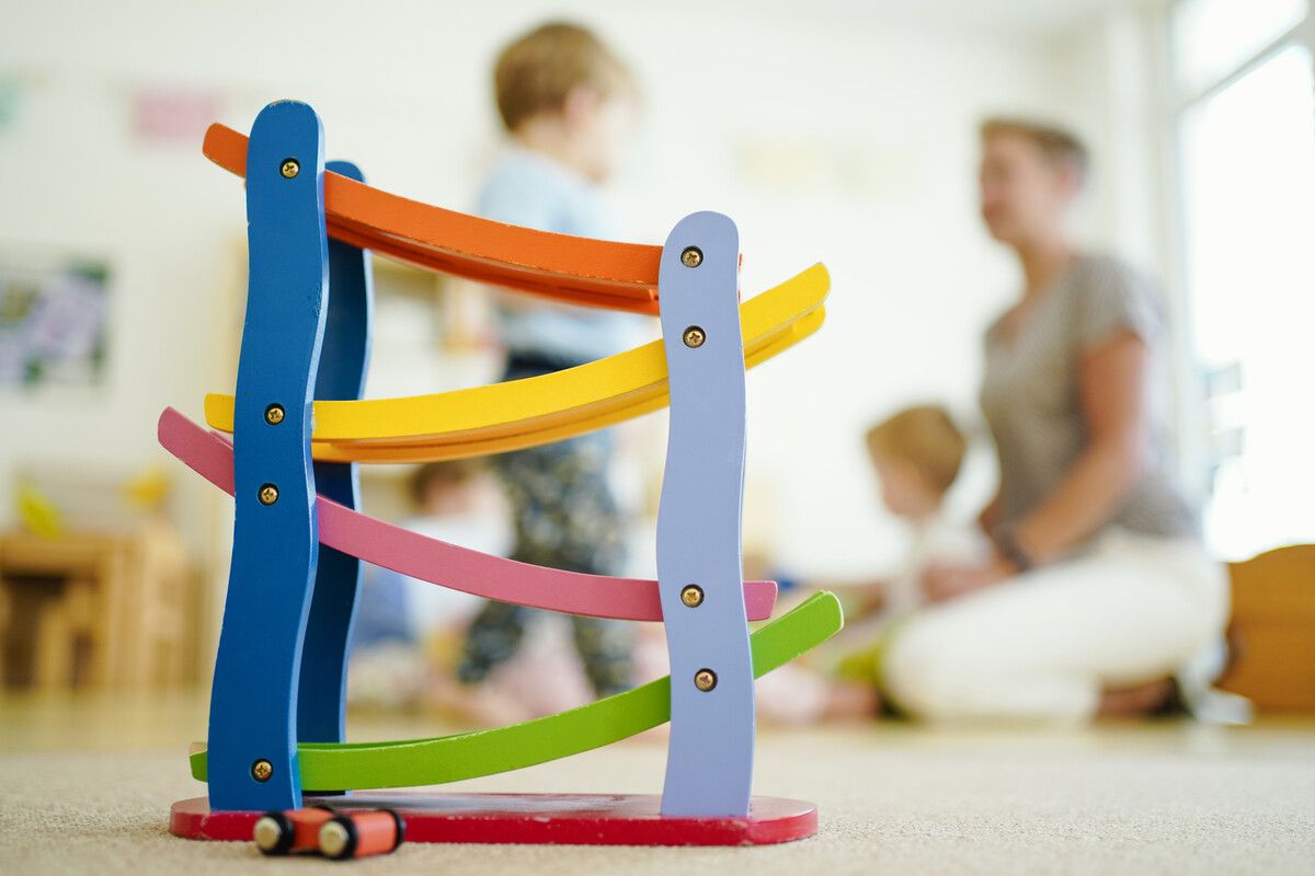 Das Thema Kinderbetreuung sorgt für Herausforderungen.⇒SymbolBILD/DPA