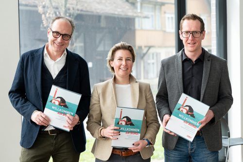 Jörg Ströhle (zurgams), Fachgruppengeschäftsführerin Sibylle Drexel und Fachgruppenobmann Martin Dechant. Serra