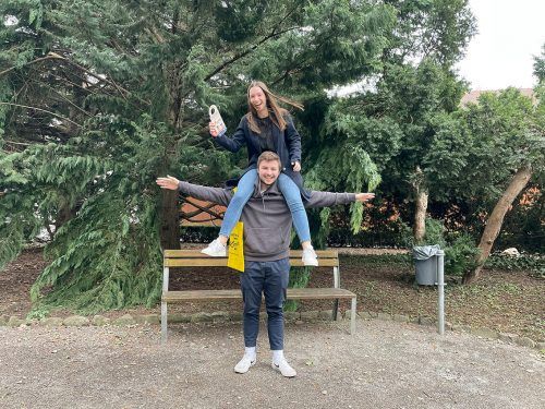 Julia und Adrian sind schon ein eingespieltes Sammlerteam. voki
