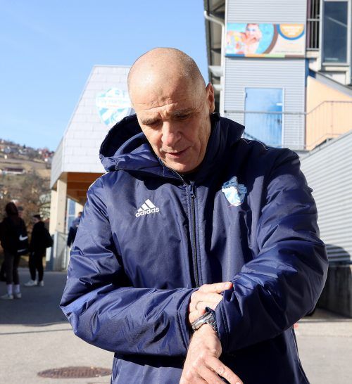 Klaus Schmidt feiert in Altach sein Comeback auf der Trainerbank. gepa