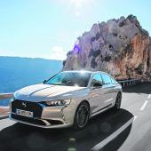 Elegant und dynamisch: die französische Form von Premium