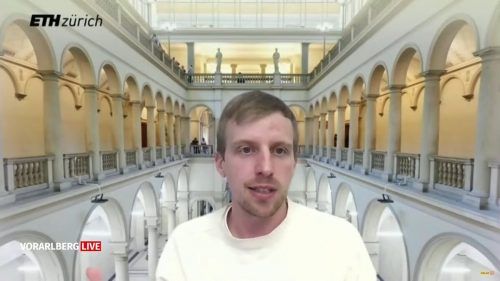 Lennhart Maschmeyer erforscht digitale Beeinflussungsversuche.