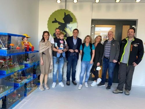 Mario‘s E-Bike-Garage und das Spielwarengeschäft Pinoccio feiern Eröffnung.