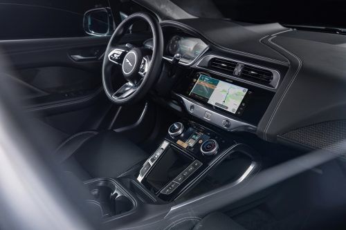 Menüführung und Infotainment sind auf den E-Antrieb abgestimmt.