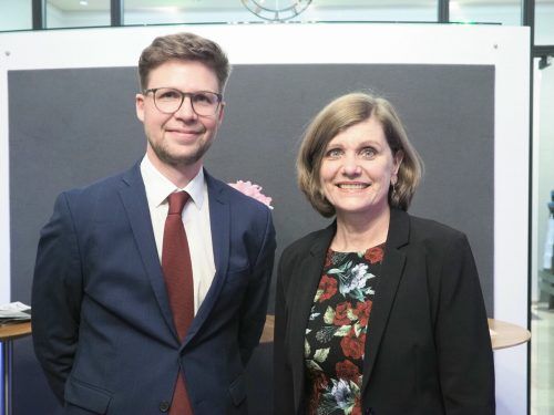 Sebastian Hazod (SOV) und Landesstatthalterin Barbara Schöbi-Fink.