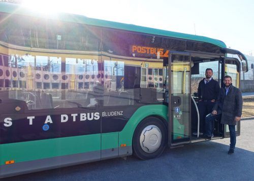 Seit 25 Jahren drehen die grünen Stadtbusse in der Alpenstadt ihre Runden.