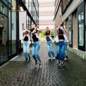 Musikschule tanzt beim Kehlerpark