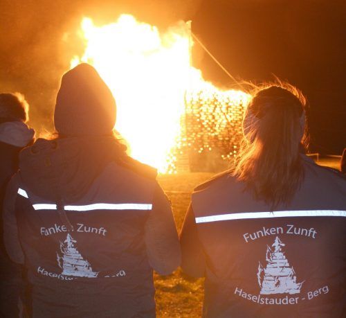 Unter den zahlreichen Besuchern waren auch Gäste der Haselstauder Zunft.