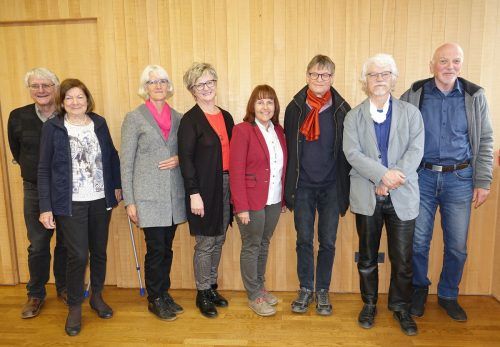 V. l.: Josef Wittmann (Deutschland), Anneliese Zerlauth und Birgit Rietzler (Vorarlberg), Gundi Egger (Salzburg), Gerlinde Allmayer (Salzburg), Erwin Messmer (Schweiz), Präsident Markus Manfred Jung (Deutschland), Gerd Allmayer (Salzburg). HAB