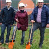 „Probefirstbaum“ auf Zentrumsprojekt