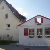 „Weil die Immobilienpreise obszön hoch sind“