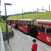 Am kommenden Sonntag starten das Museum Rheinschauen und das Rheinbähnle in die neue Saison