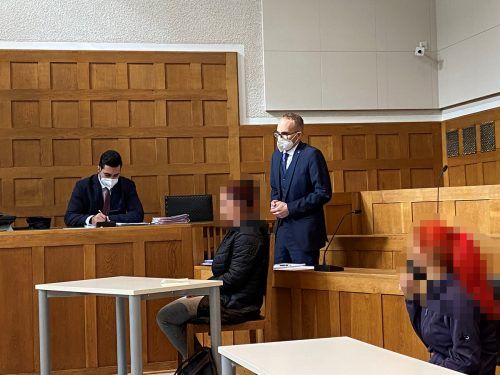 Die beschuldigte Tierärztin musste sich am Landesgericht wegen Widerstand gegen die Staatsgewalt und Körperverletzung rechtfertigen.  VN/Hämmerle