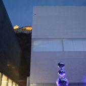 Lichtkunst, die sehr weit leuchtet