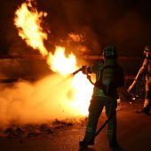 Wieder Container in Flammen