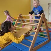 Private Träger wollen Nachbesserungen beim neuen Kinderbildungsgesetz. »A6
