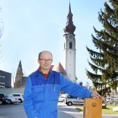 Hölzerne Klangwolke vom Kirchturm