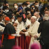 Papst Franziskus traf Terror-Betroffene