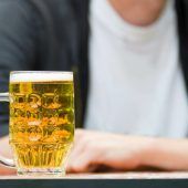Fatales „Gläschen in Ehren“