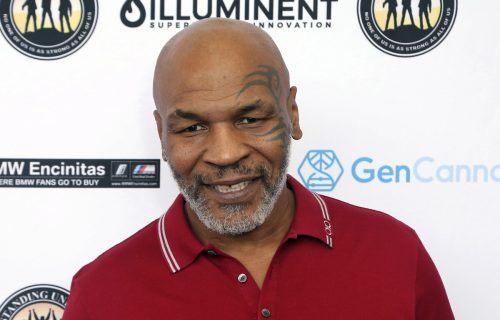 Mike Tyson hat in einem Flugzeug auf einen Passagier eingeschlagen.  AP