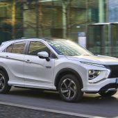 Zwei Elektroaggregate und ein Ottomotor