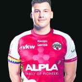 Hard verpflichtet Teamspieler für die rechte Angriffsseite